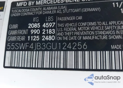 2016 Mercedes-Benz C 300 из США, поврежденный, VIN 55SWF4JB3GU124256